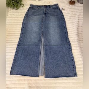 Curve Appeal denim maxi skirt size 14 32